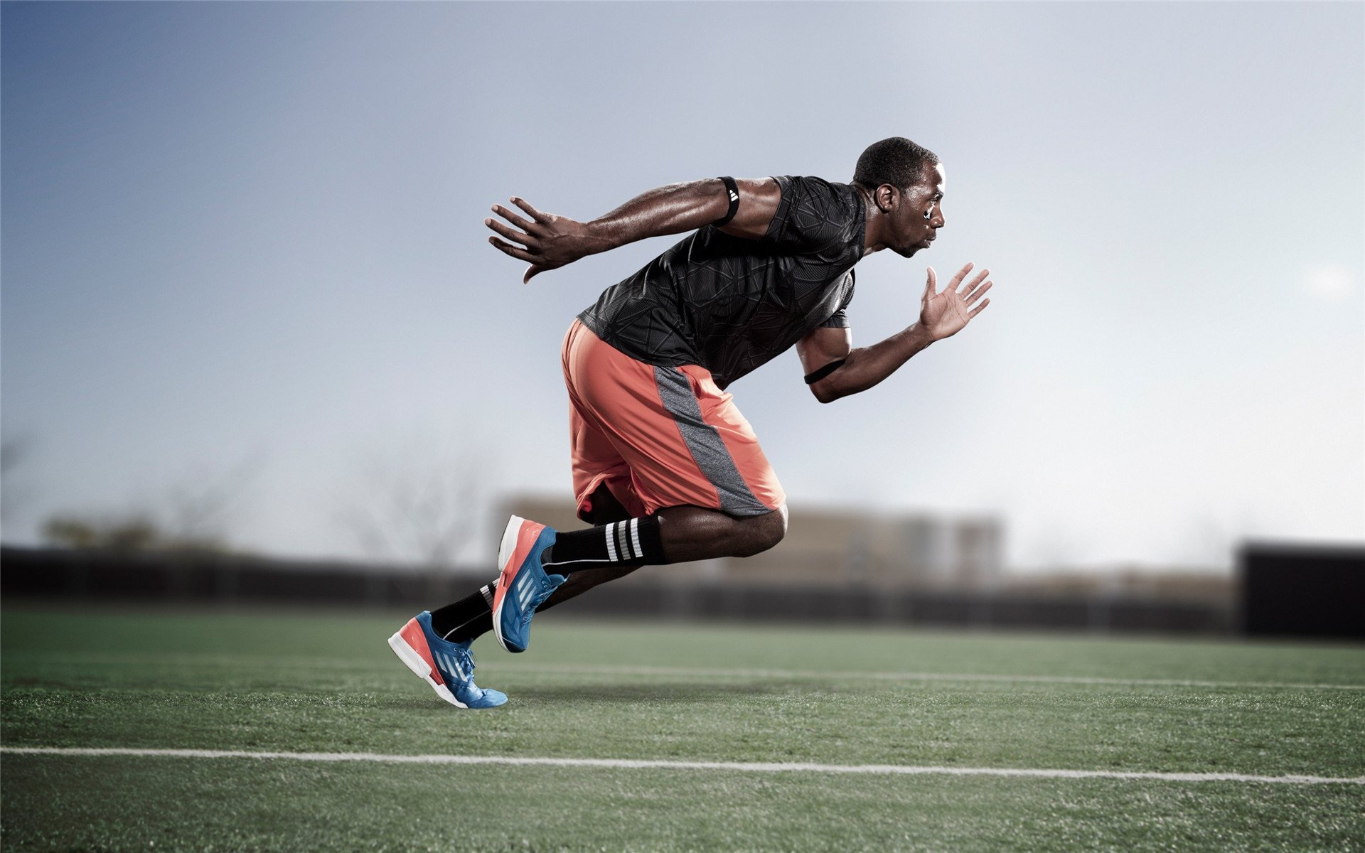 世界杯篮球场?不,是足球场!激情点燃瞬间!,世界杯篮球比赛视频