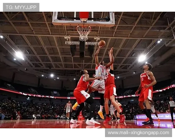 NBA锋线背身单挑训练强化：全面提升球员内线对抗与得分能力